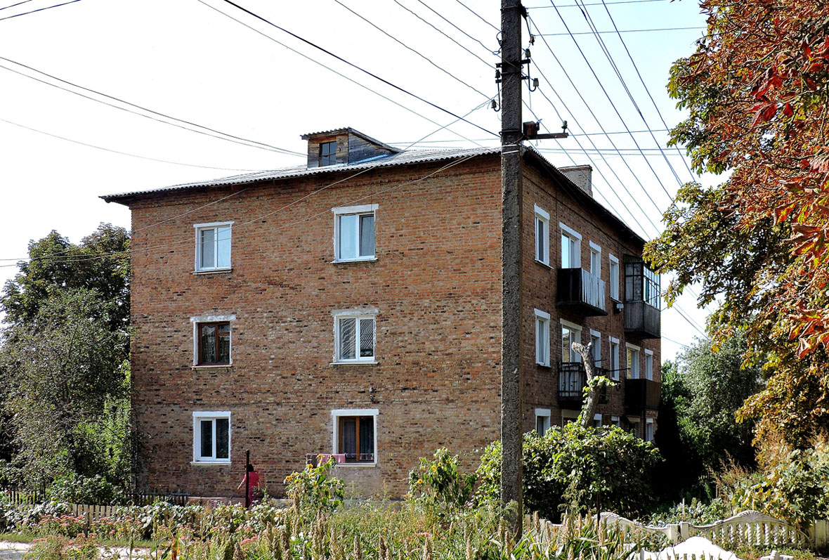 Тростянец, Улица Мира, 15