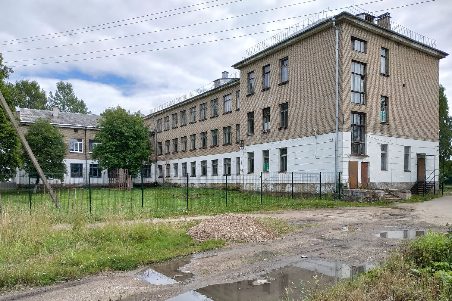Оредеж, Улица Некрасова, 20