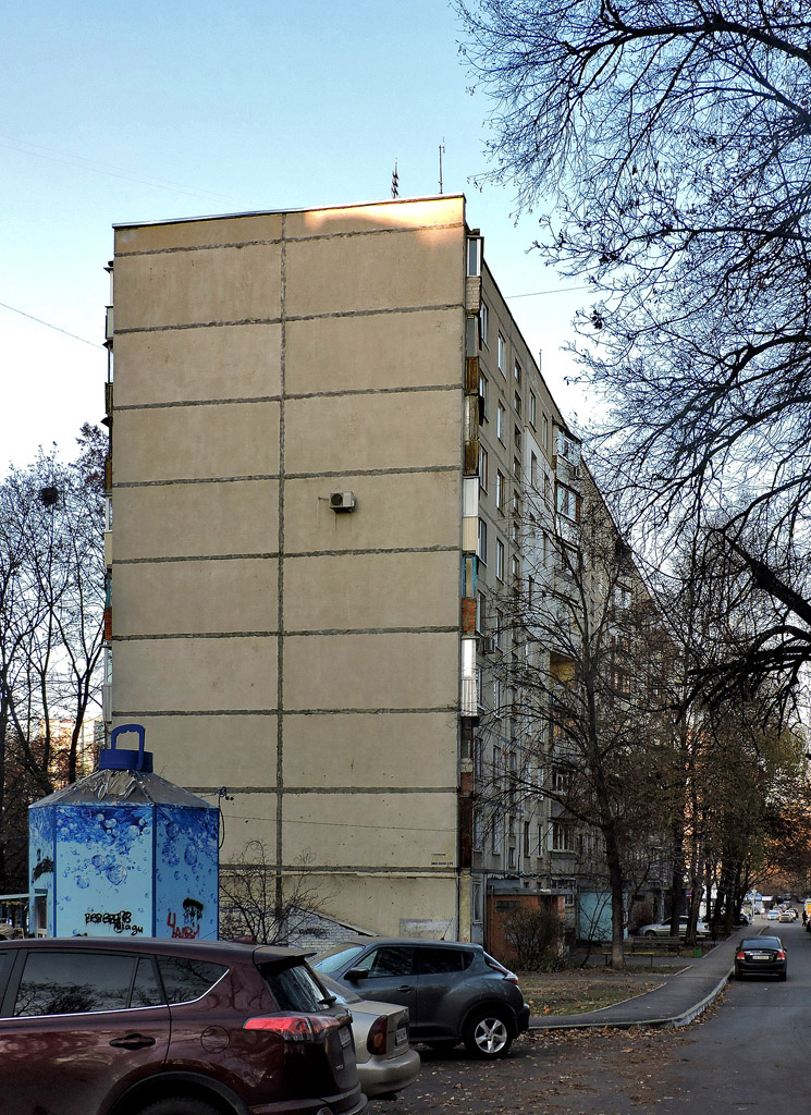 Charkow, Улица Героев Труда, 34