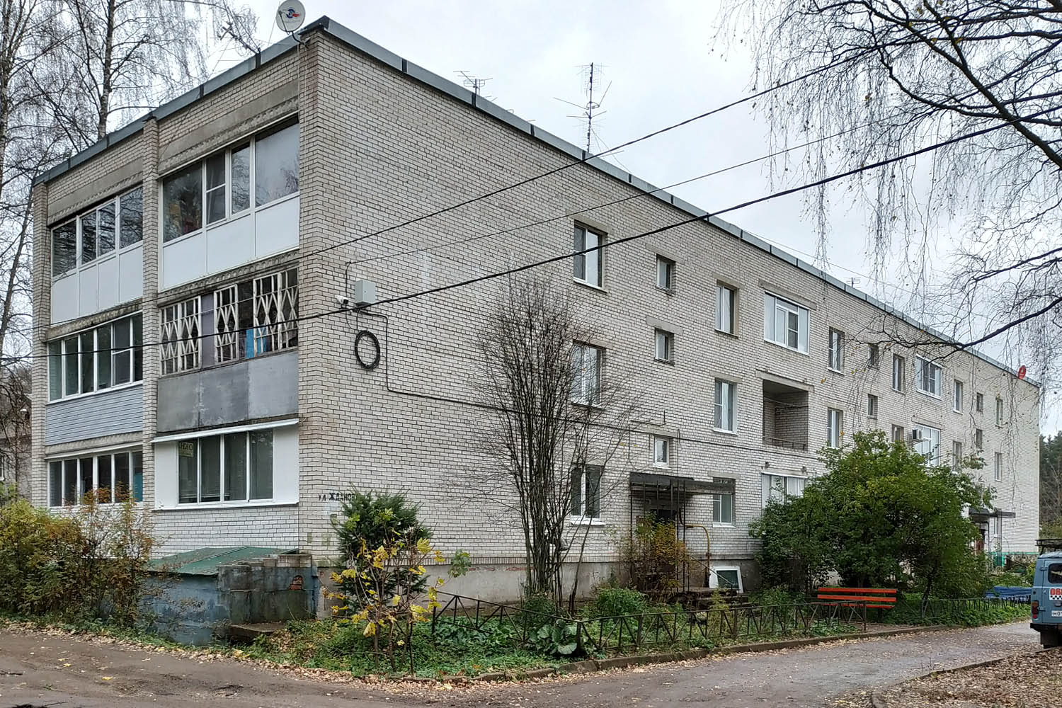 Vsevolozhsk District, other localities, Стеклянный, улица Жданова, 5