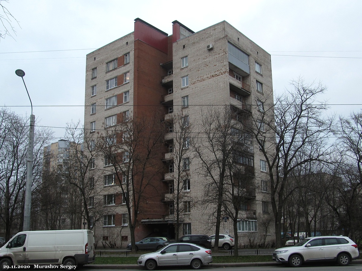 Санкт-Петербург, Улица Ленсовета, 52