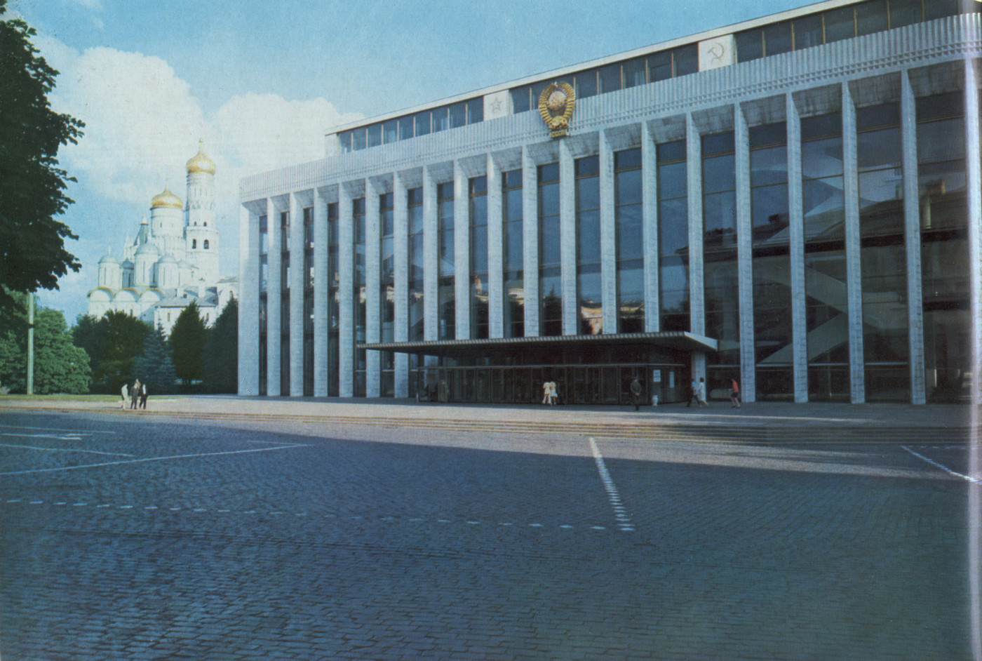 Москва, Кремль, Государственный Кремлёвский дворец; Кремль, Соборная площадь, Патриаршие палаты