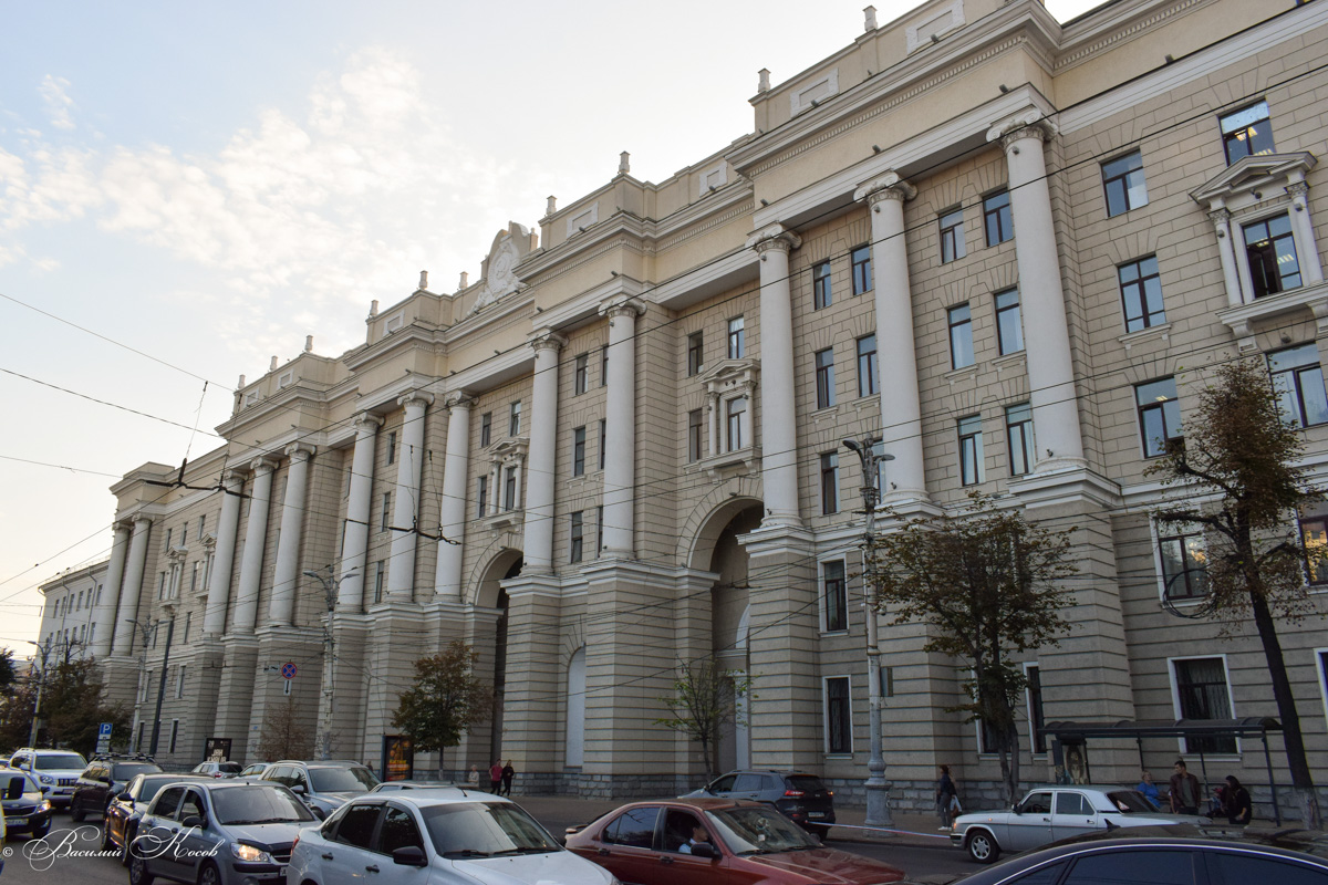 Воронеж, Проспект Революции, 18