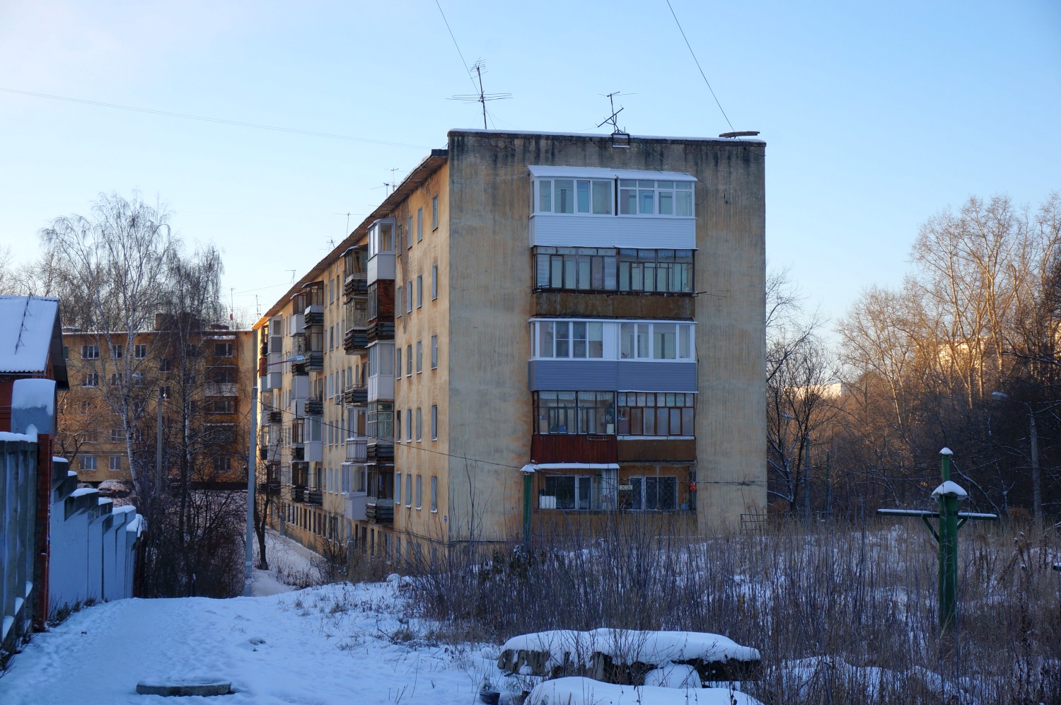 Пермь, Улица Яблочкова, 37