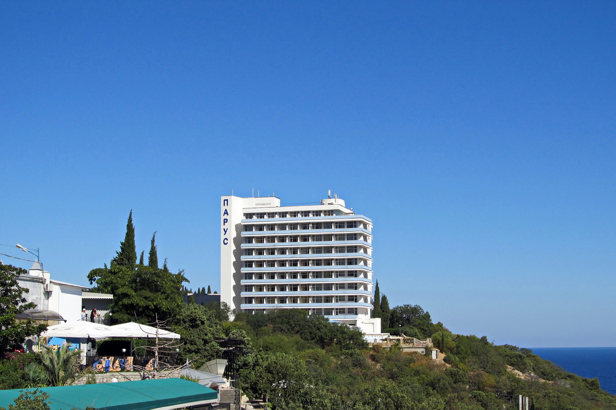 Ялта, пгт Гаспра, Алупкинское шоссе, 4