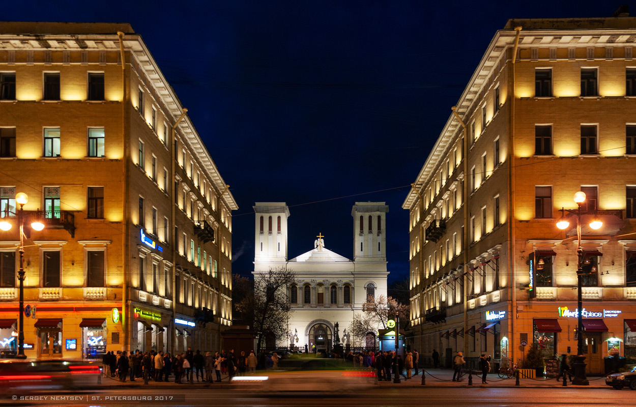 Санкт-Петербург, Невский проспект, 22-24 лит. Б