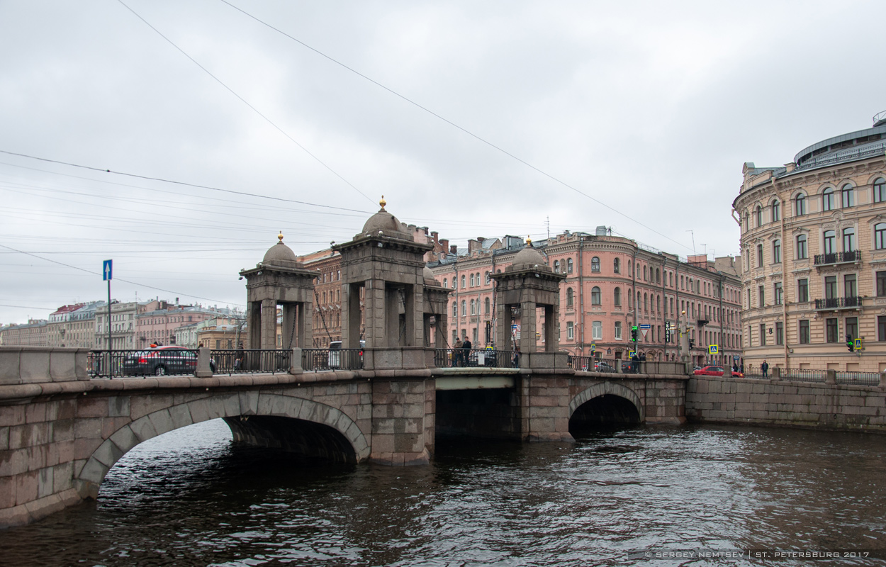 Санкт-Петербург, Мост Ломоносова