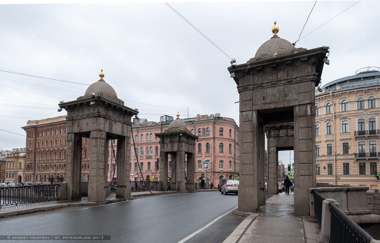 Санкт-Петербург, Мост Ломоносова