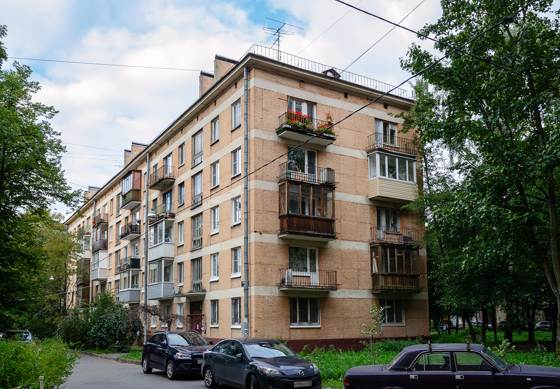 Санкт-Петербург, Авиационная улица, 26
