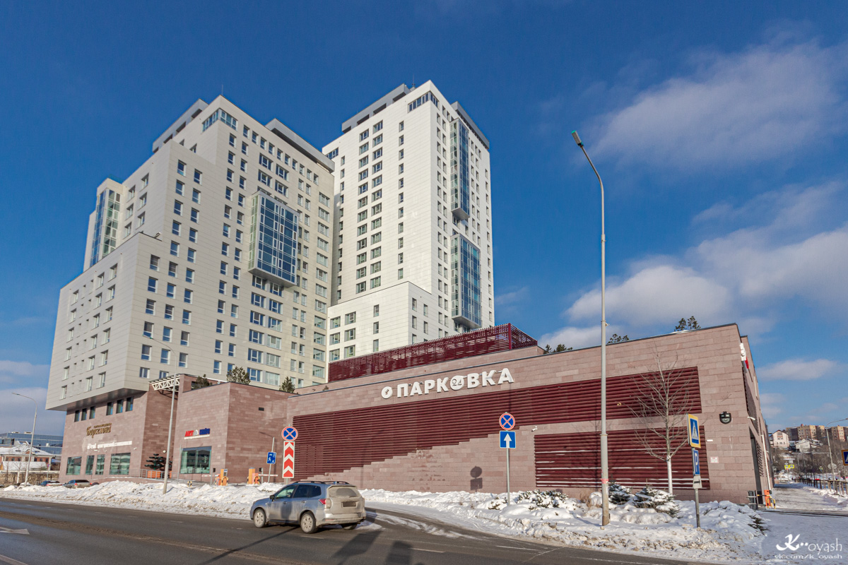 Казань, Петербургская улица, 64