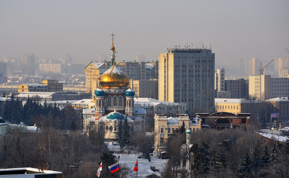 Omsk, Тарская улица, 7 / Интернациональная улица, 12; Тарская улица, 10; Улица Красный Путь, 5
