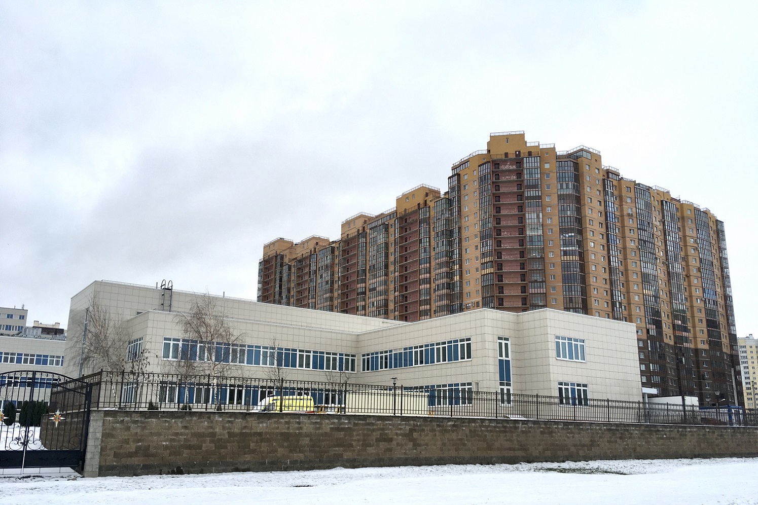 Санкт-Петербург, Улица Оптиков, 54 лит. А; Лыжный переулок, 8 корп. 1