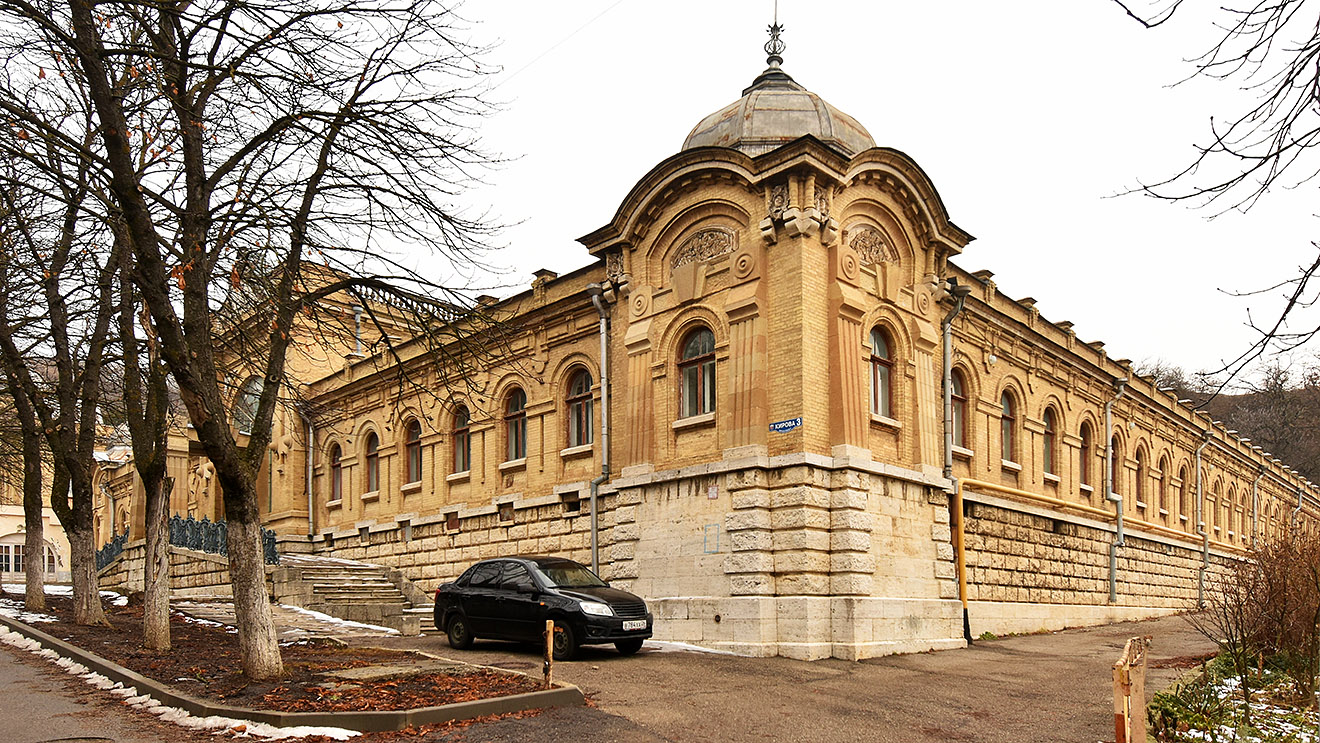 Пятигорск, Проспект Кирова, 3