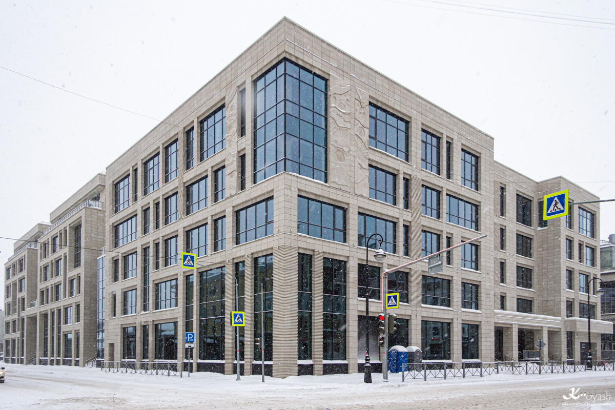Казань, Право-Булачная улица, 51 / Университетская улица, 1