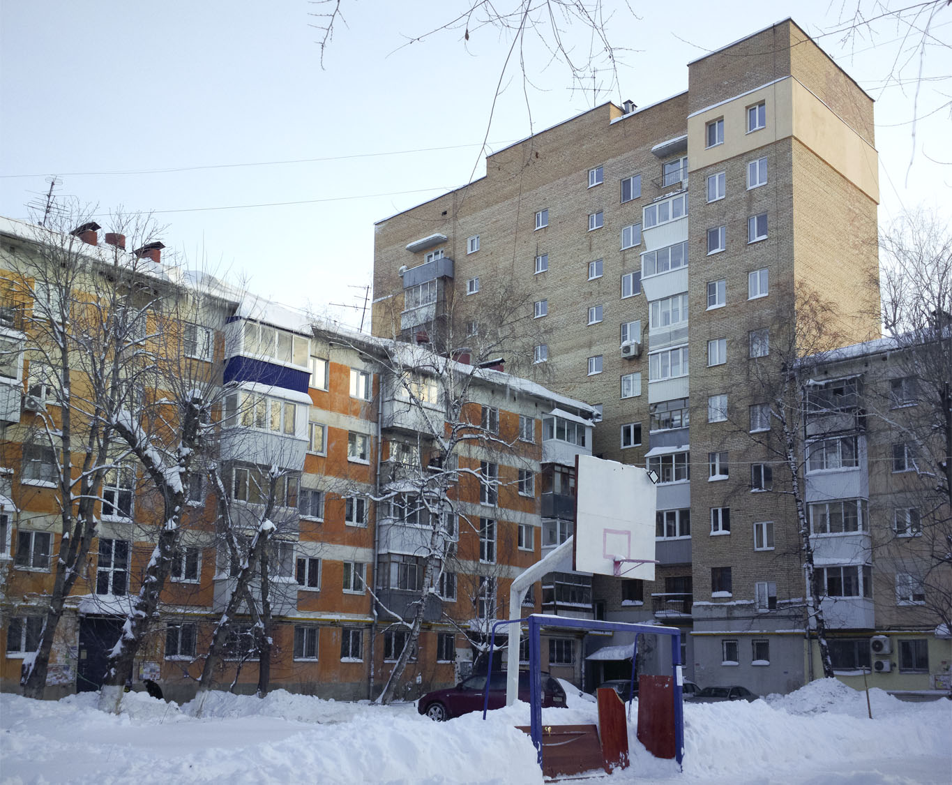 Самара, Улица Гагарина, 28; Улица Гагарина, 26А