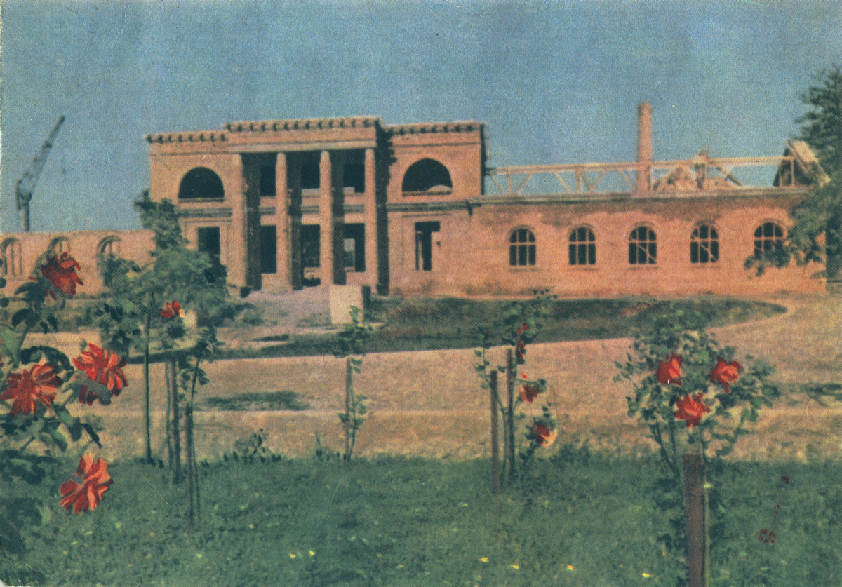 Truskavets, Бульвар Юрия Дрогобыча, 2 / Улица Степана Бандеры, 15 / Майдан Сечевых Стрельцов