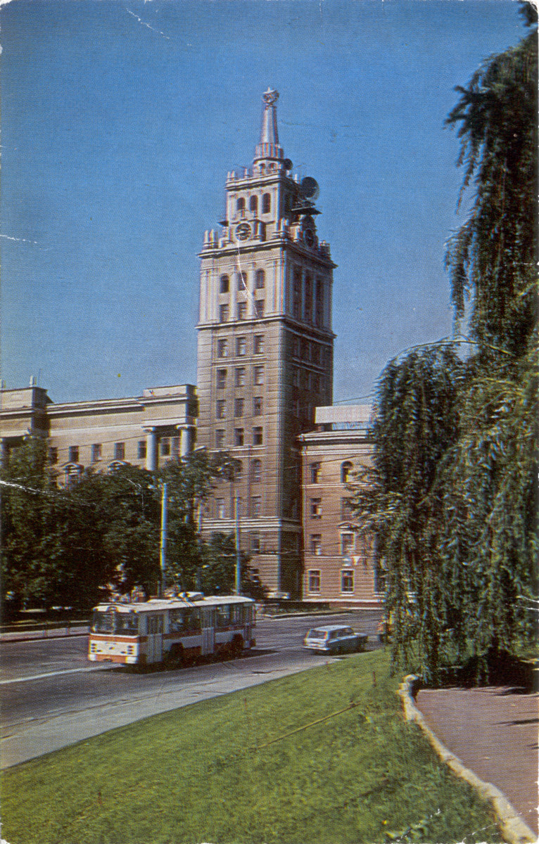 Воронеж, Проспект Революции, 18