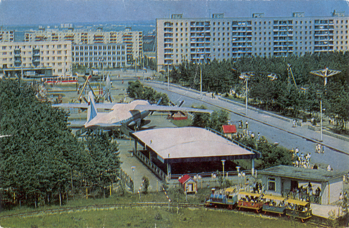 Воронеж, Южно-Моравская улица, 20; Южно-Моравская улица, 8