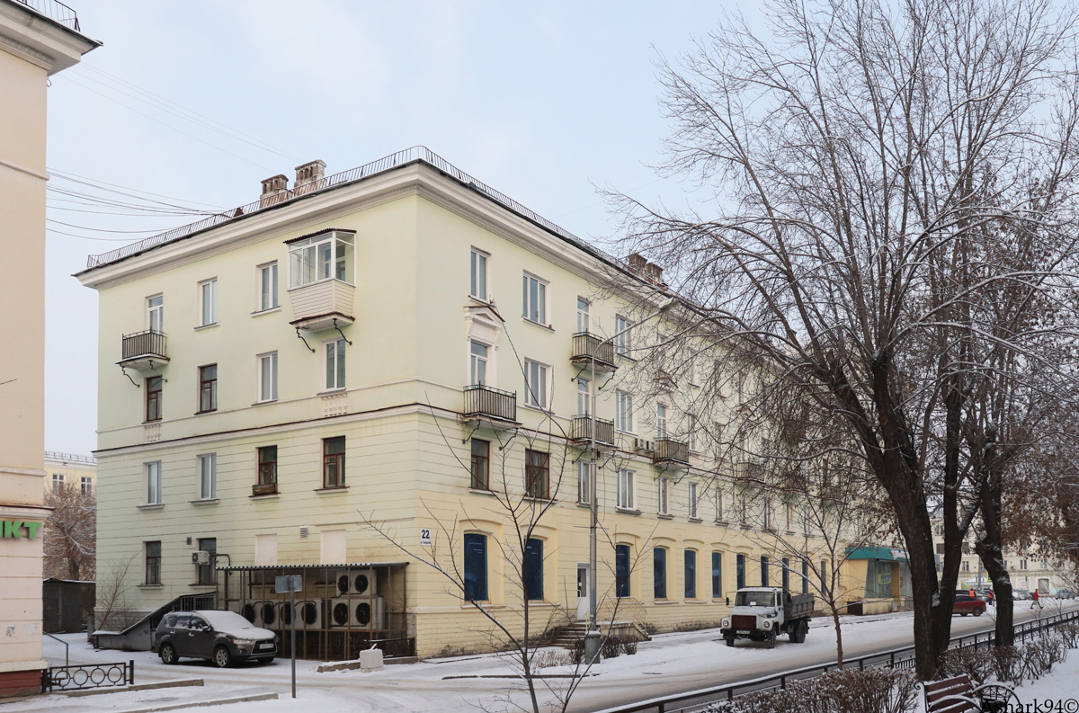 Железногорск, улица свердлова, 22 / Улица XXII Партсъезда, 23а