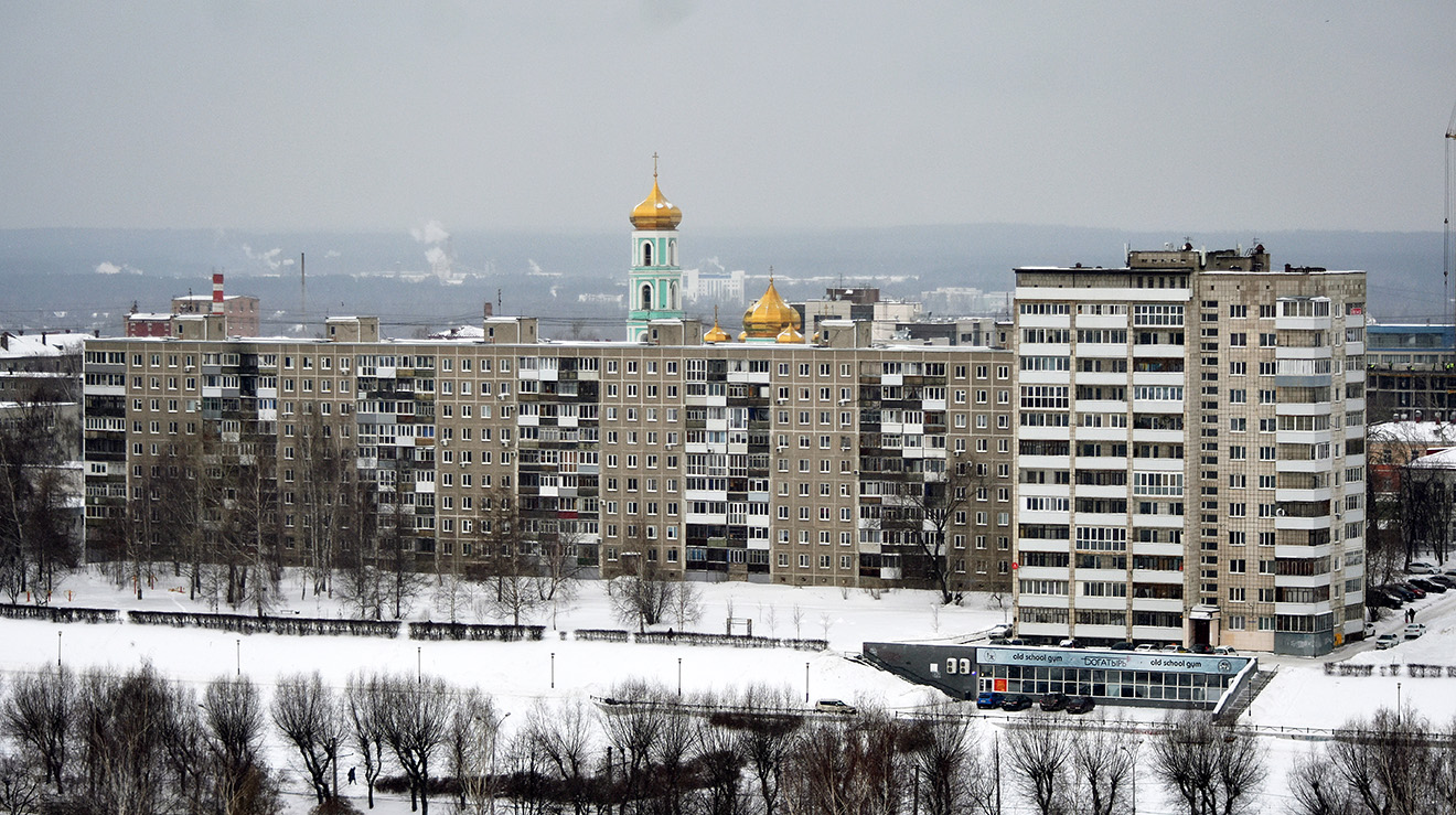 Пермь, Петропавловская улица, 83; Монастырская улица, 95; Петропавловская улица, 81