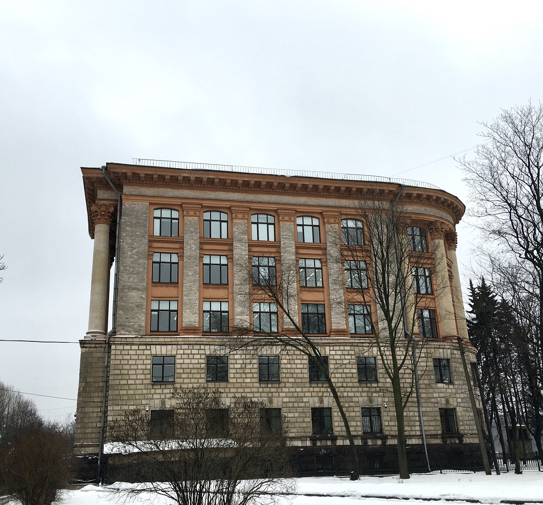 Санкт-Петербург, Улица Савушкина, 82