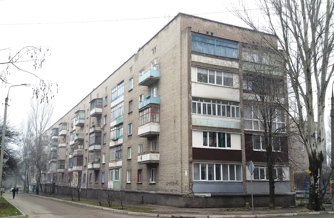 Запорожье, Улица Сеченова, 48 / Республиканская улица, 64