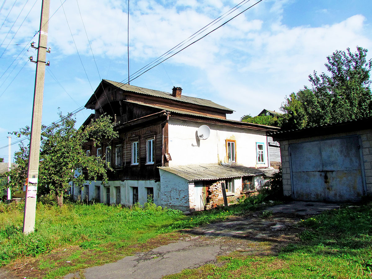 Новгород-Северский, Улица Михаила Чалого, 8