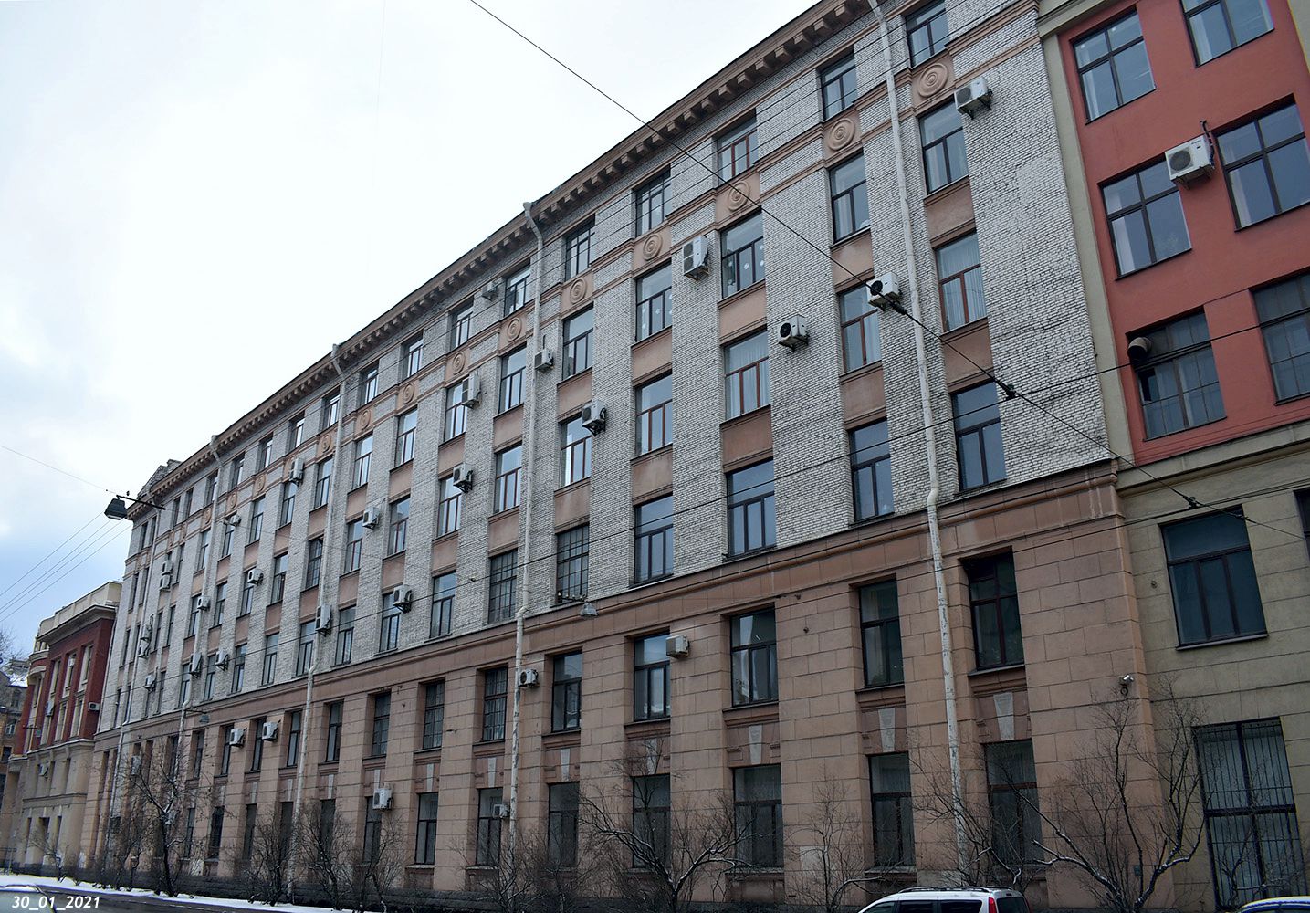 Санкт-Пецярбург, Улица Чапаева, 6