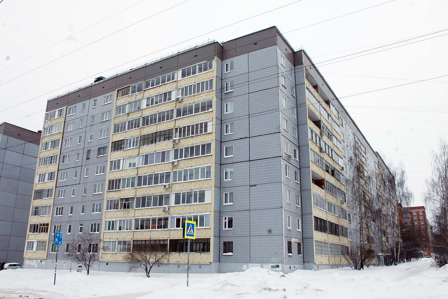 Ижевск, Улица Холмогорова, 27