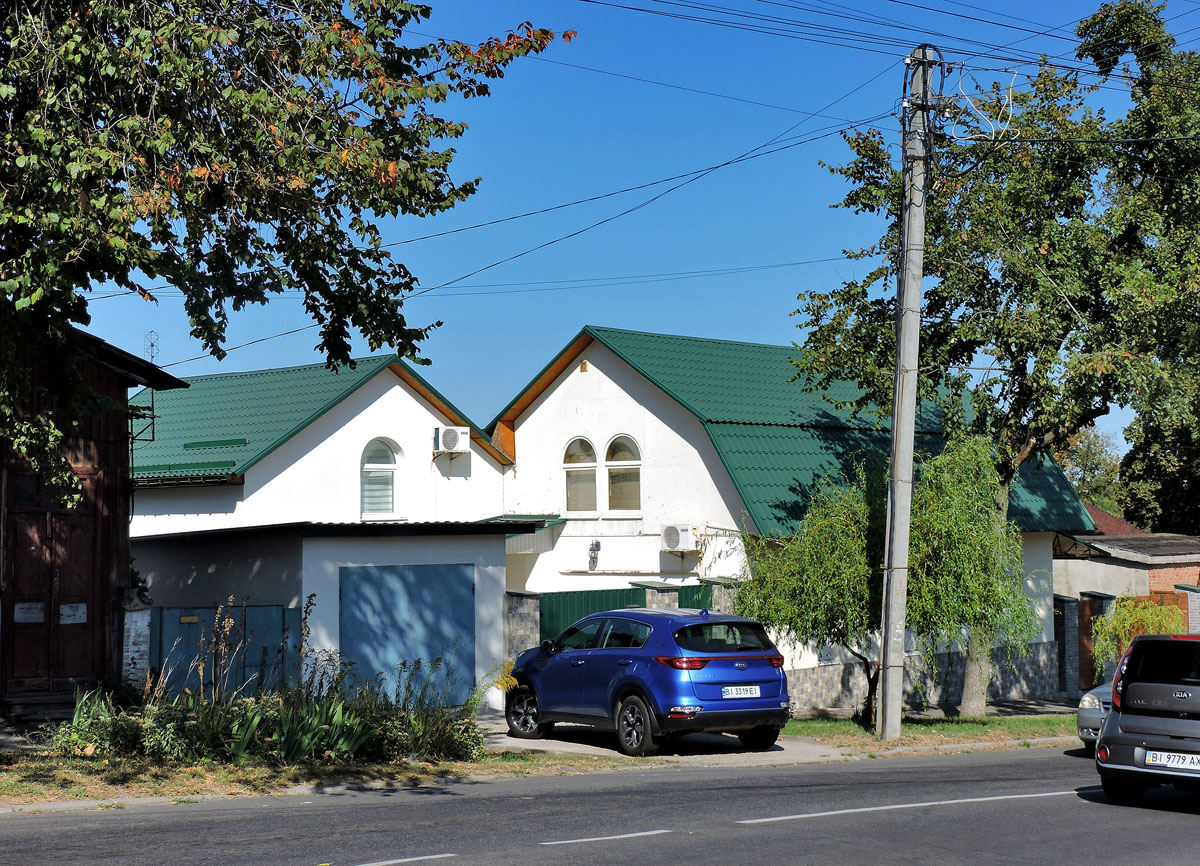 Полтава, Монастырская улица, 23