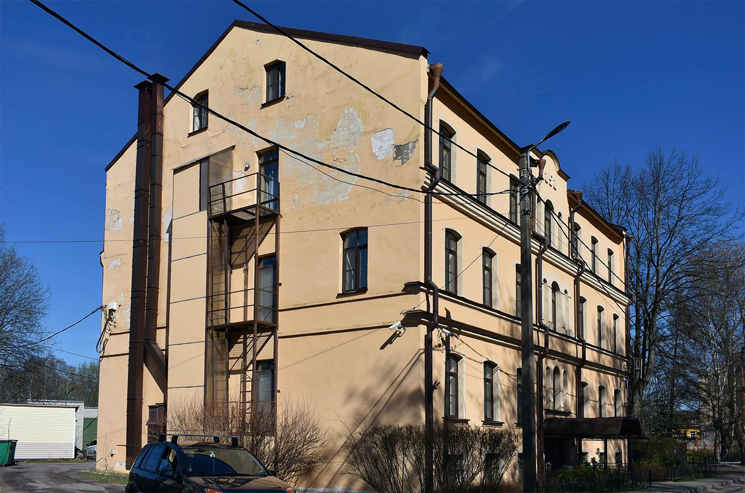 Шлиссельбург, Улица Чекалова, 4