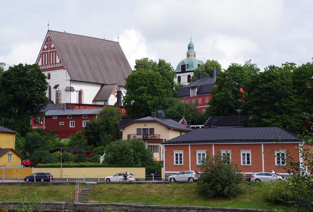 Porvoo, Kirkkotori, 1; Kirkontörma, 1; Kirkkotori, 1A; Jokikatu, 51A; Jokikatu, 51