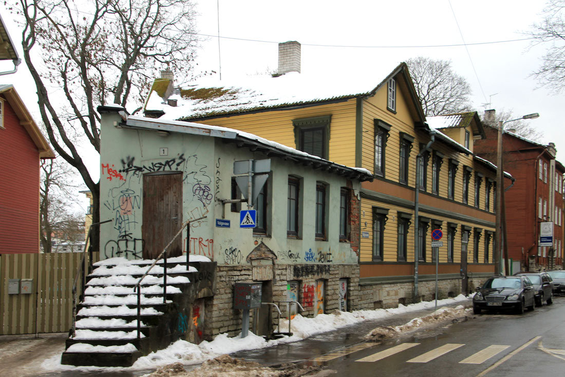 Tallinn, Valgevase, 1