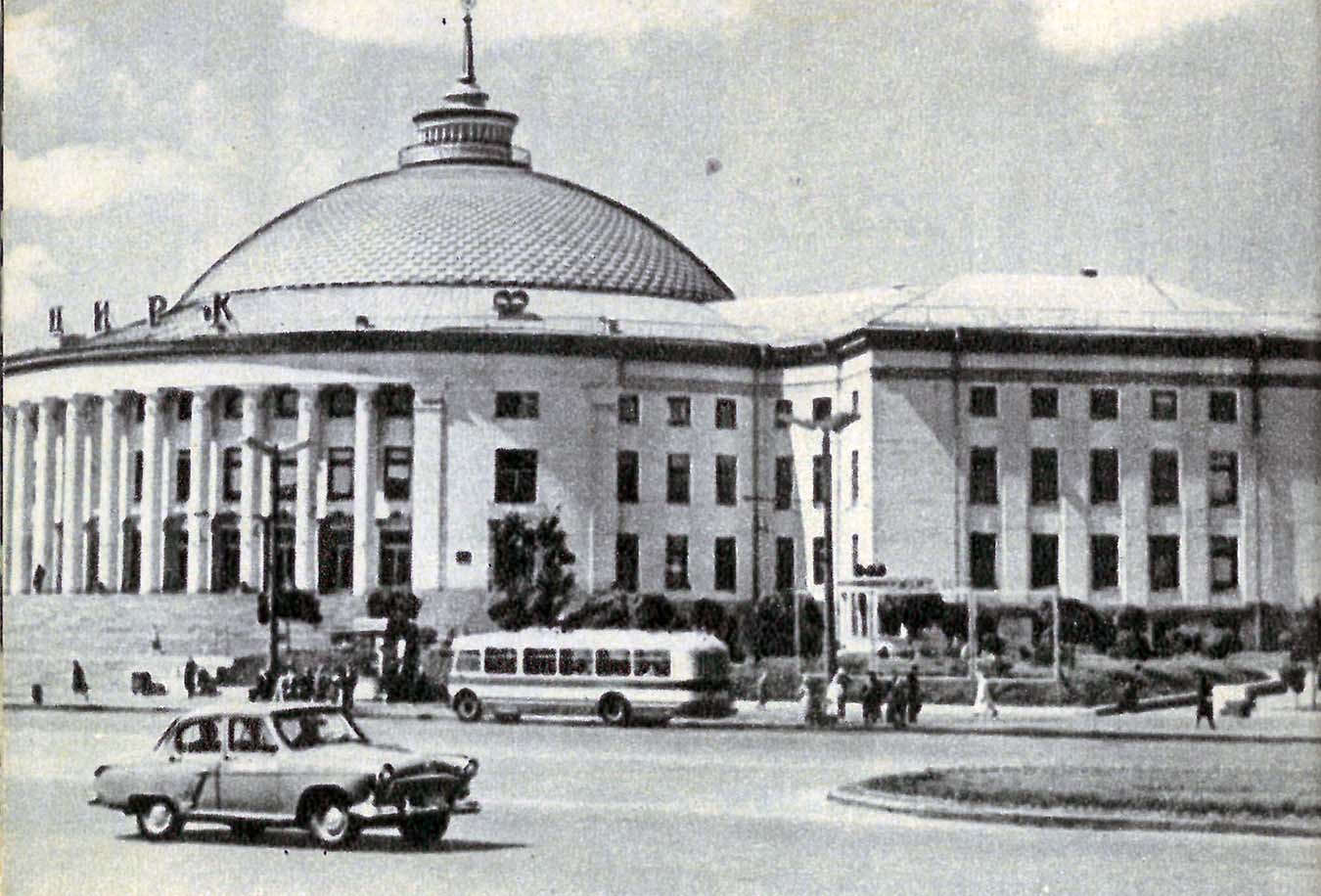 Киев, Площадь Победы, 2