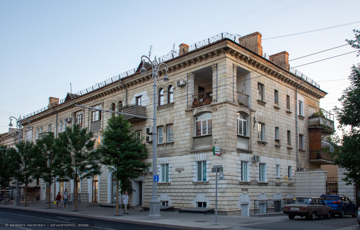 Севастополь, Большая Морская улица, 28