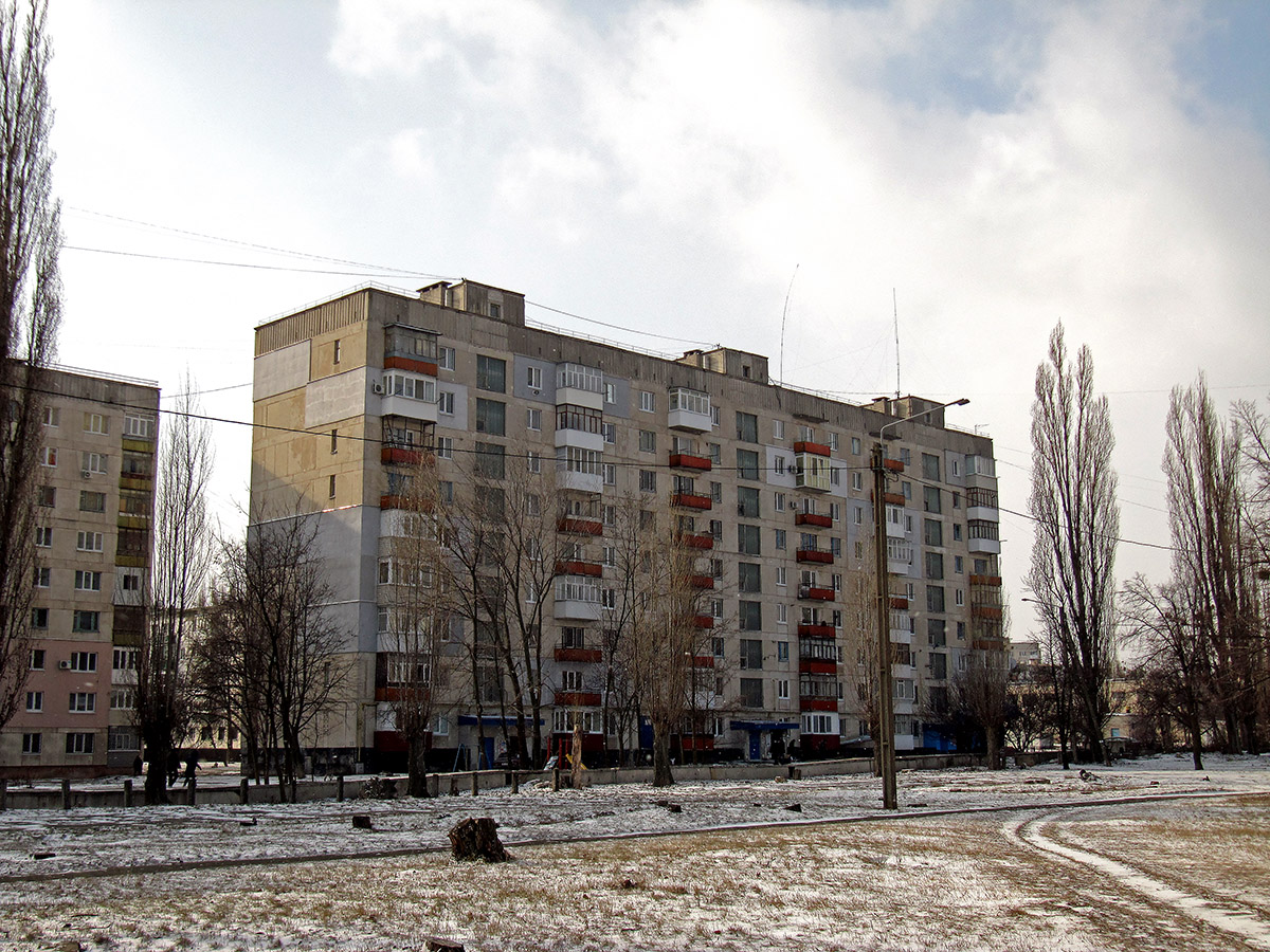 Lisitšansk, Центральный квартал, 35