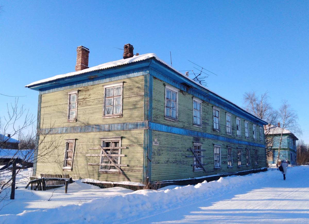 Архангельск, Емецкая улица, 9