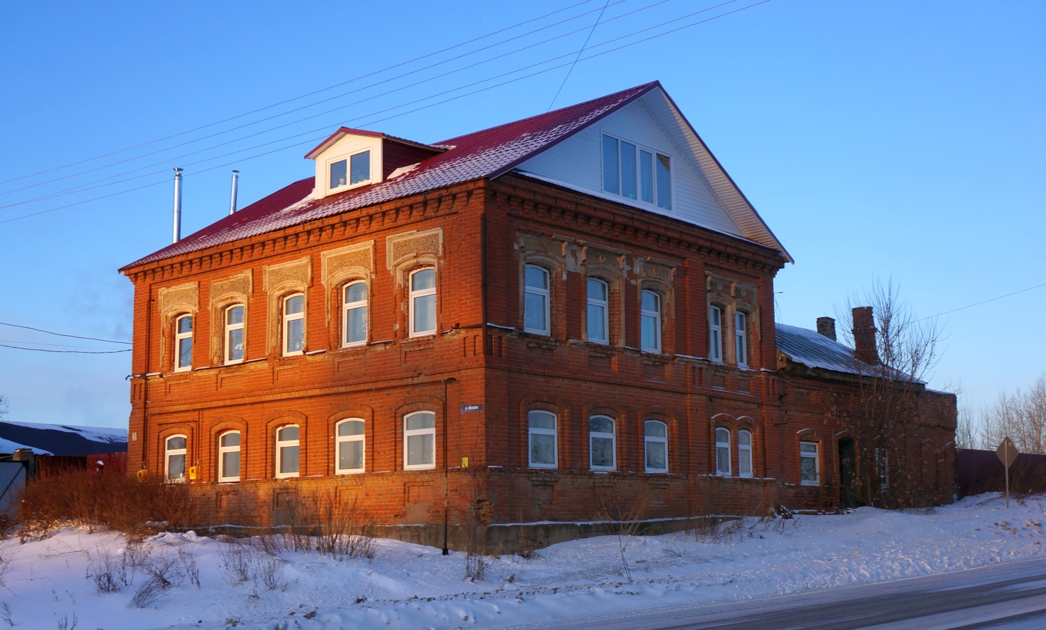 Осинский городской округ, прочие н.п., Деревня Тишкова, Юбилейная улица, 17