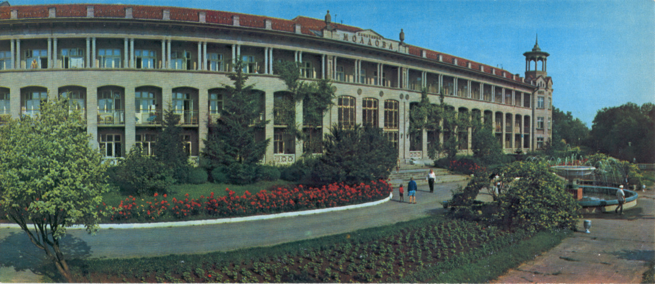 Odesa, Вулиця Посмітного, 2