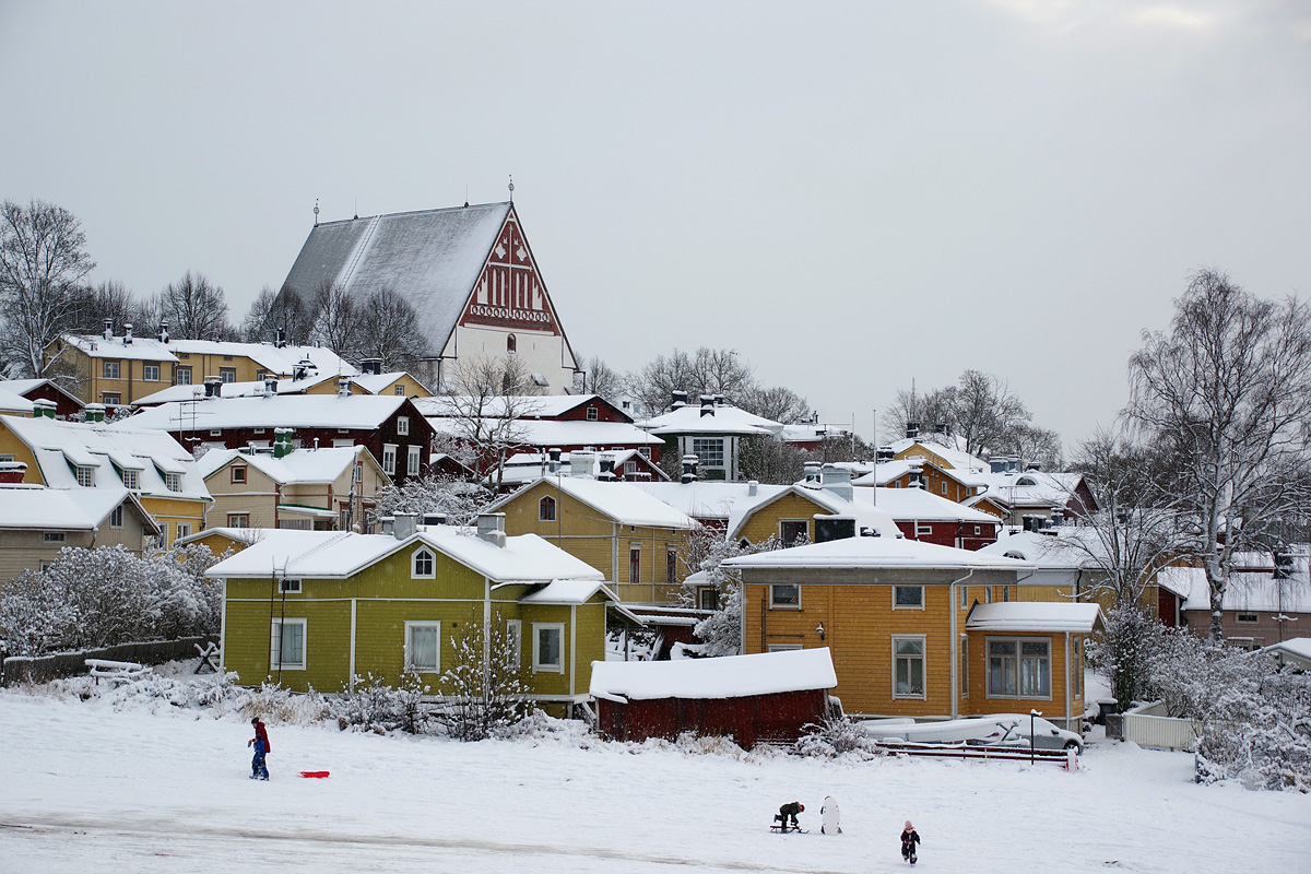 Порвоо, Kotikuja, 6; Kirkkotori, 1; Jokikatu, 69