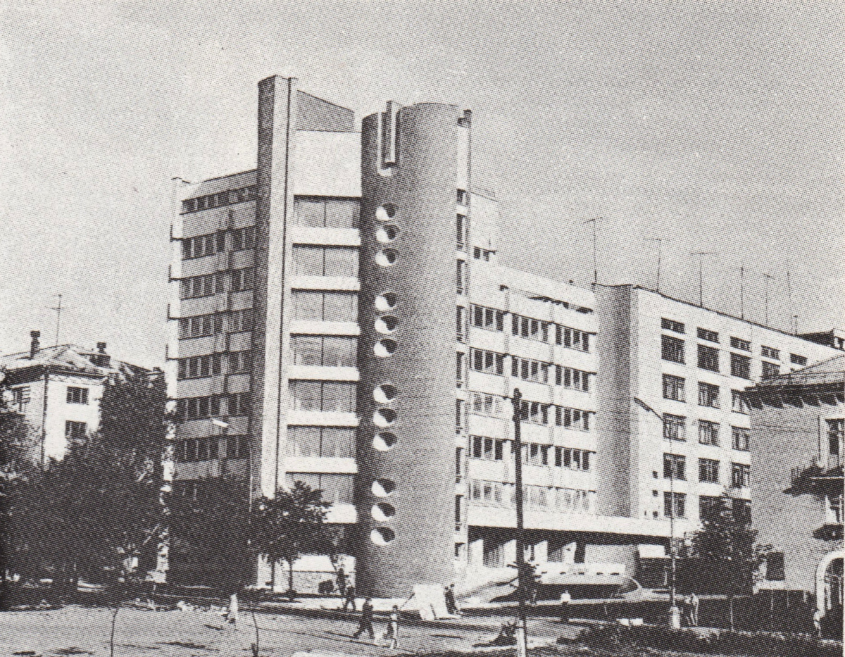 Минск, Улица Судмалиса, 20 / Улица Серафимовича, 11; Улица Серафимовича, 11