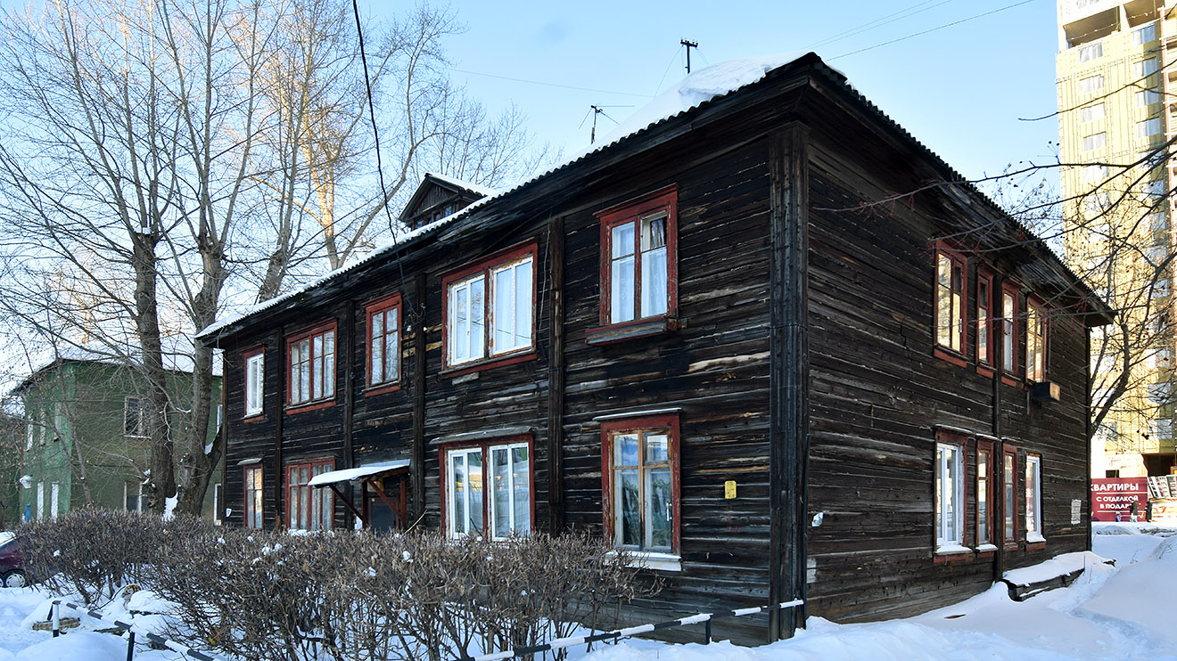 Perm, Улица Карпинского, 60