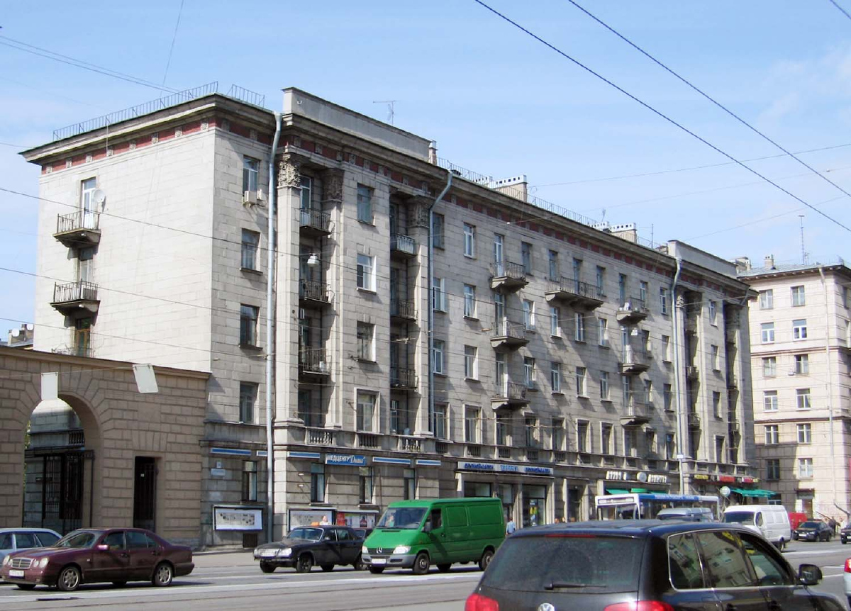 Санкт-Петербург, Заневский проспект, 10