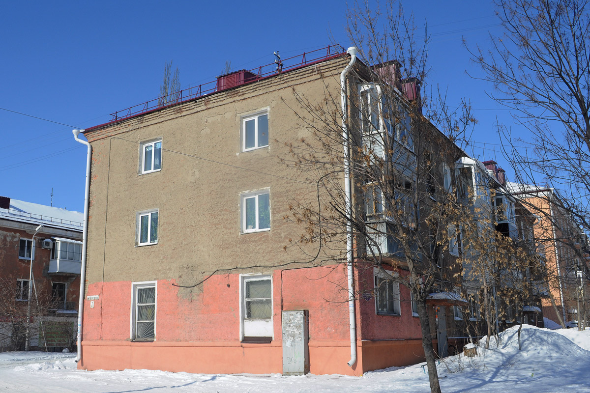 Омск, 2-я улица Челюскинцев, 7