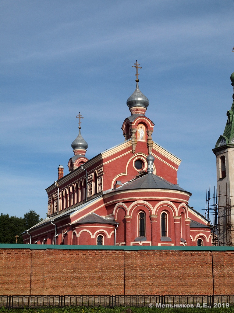 Старая Ладога, Никольская улица, 16 (церковь Иоанна Златоуста)