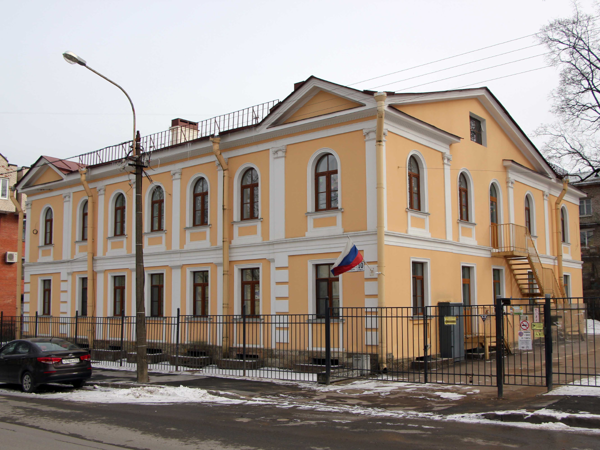 Пушкин, улица Красной Звезды, 10