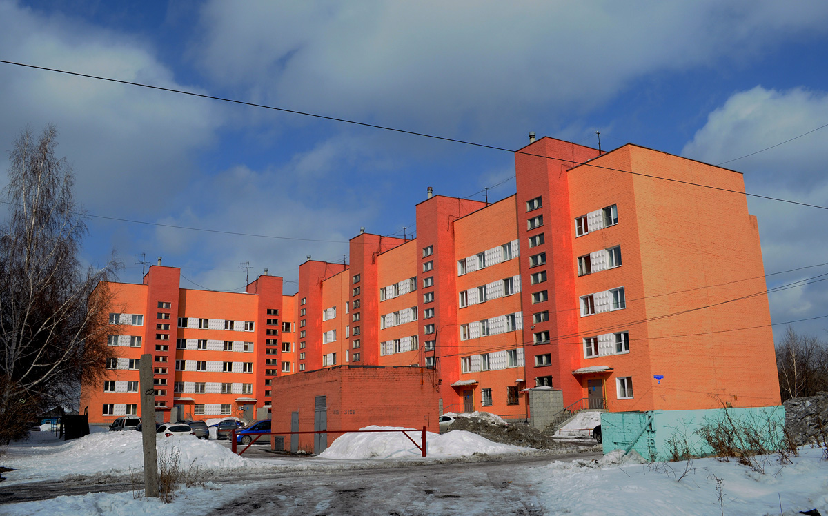 Омск, 6-я Ленинградская улица, 6; 3-я Станционная улица, 86/1