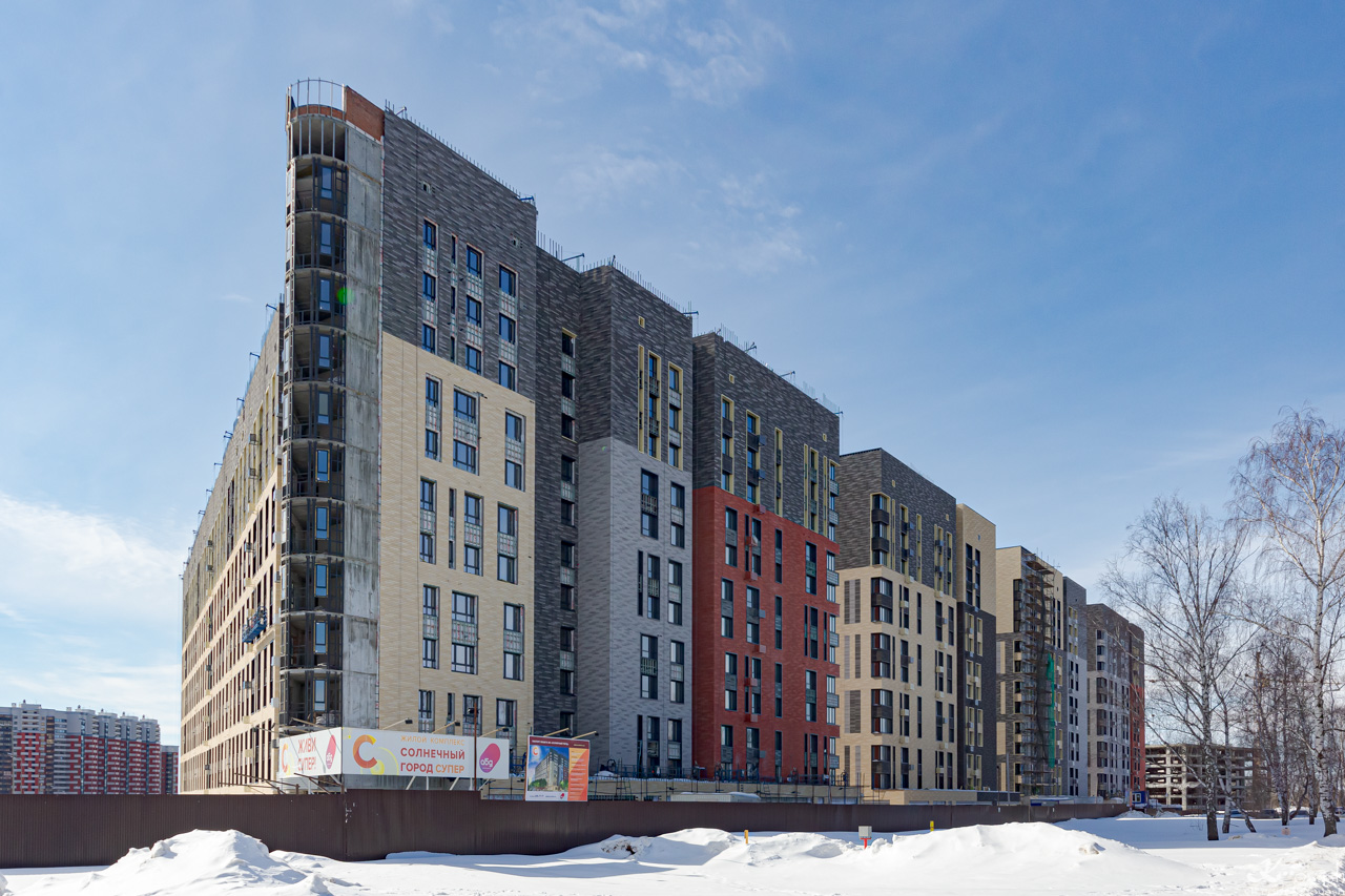 Казань, Улица Баки Урманче, 4 корп. 4; Улица Баки Урманче, 4 корп. 3