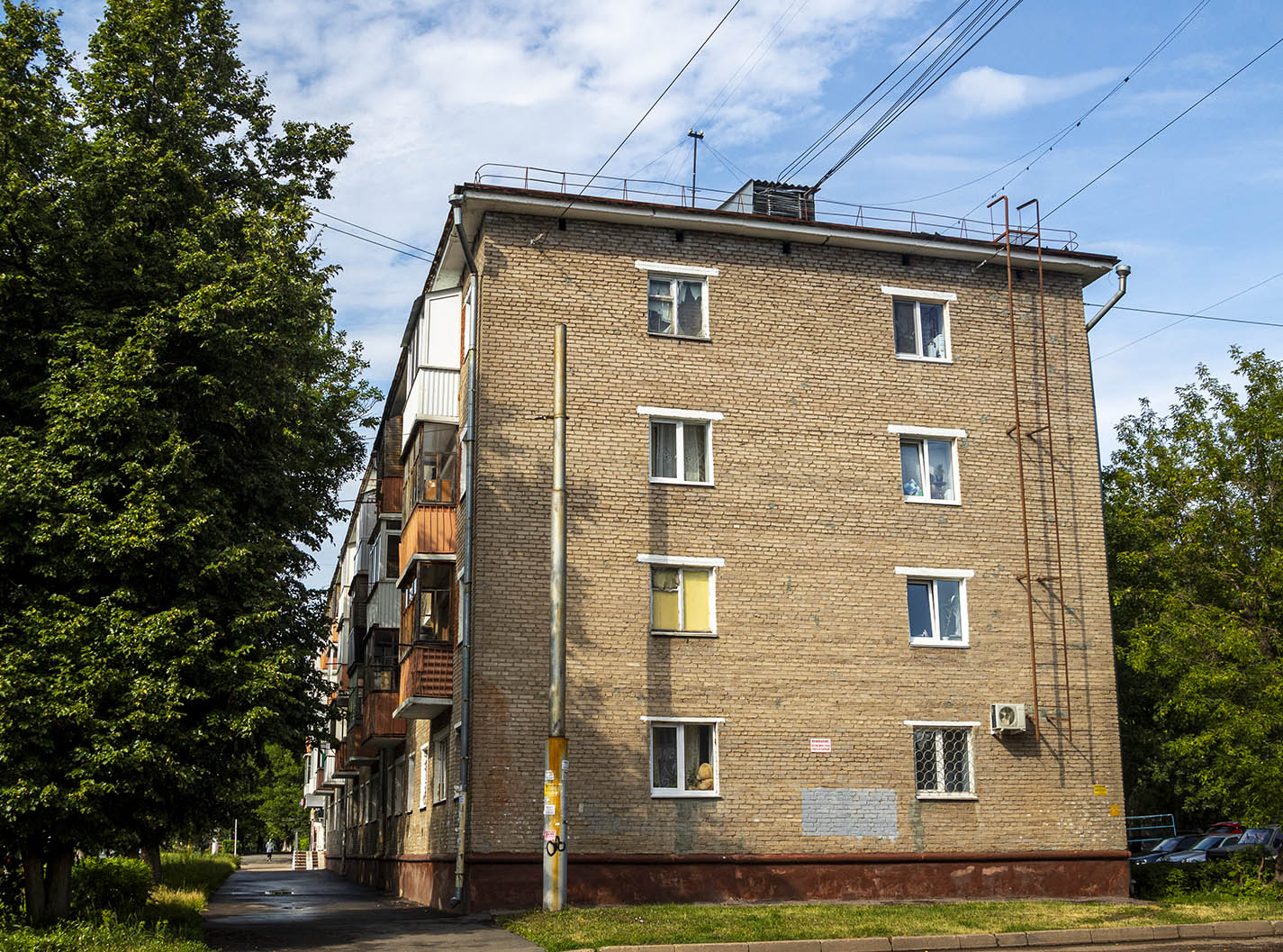Уфа, Улица Свободы, 42 / Борисоглебская улица, 2