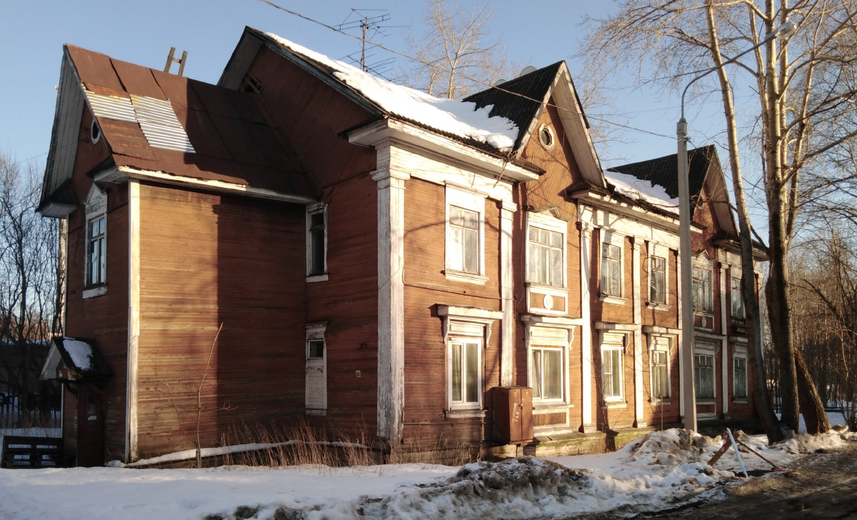 Архангельск, Улица Горького, 4